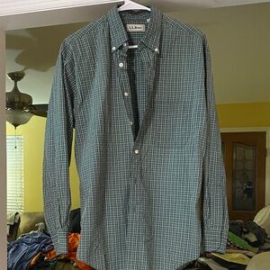 L.L. Bean Men's Casual Green Plaid Shirt PP115